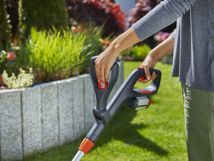 Триммер аккумуляторный Gardena ComfortCut Li-18/23 (09878-20.000.00) - Фото 5 Триммер аккумуляторный Gardena ComfortCut Li-18/23 (09878-20.000.00) - изображение 5