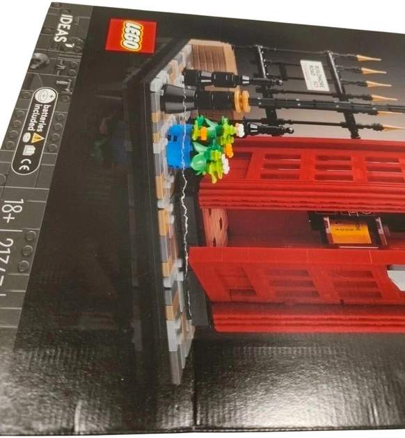 Zestaw klocków LEGO Ideas Czerwona londyńska budka telefoniczna 1460 elementów (21347) (955555915362030) - Outlet - obraz 4