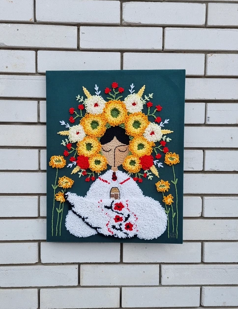 Вишита авторська картина Берегиня, килимова вишивка, настінне панно, оберіг, розмір 50х40 - Фото 2 Вишита авторська картина Берегиня, килимова вишивка, настінне панно, оберіг, розмір 50х40 - изображение 2