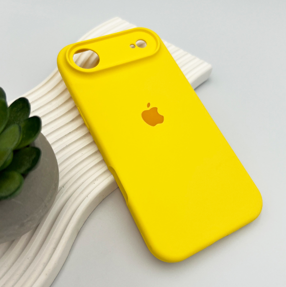Захисний чохол-накладка Silicone Full Case AA Camera Protect для Apple iPhone 17 Air Canary Yellow (FullAAi17A-33) - Фото 3 Захисний чохол-накладка Silicone Full Case AA Camera Protect для Apple iPhone 17 Air Canary Yellow (FullAAi17A-33) - зображення 3