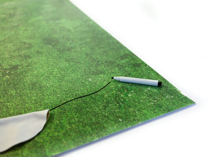 Mata do gry Playmaty Dungeons and Dragons 4 bez siatki 80 x 80 cm (5907737302399) - obraz 3