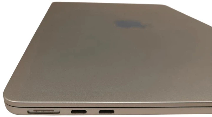 Laptop Apple MacBook Air 13.6" M2 16/256GB 2022 (MC7W4RU/A) (QWERTY + cyrylica) Starlight (SH20W9WH7P0) - Outlet - obraz 2