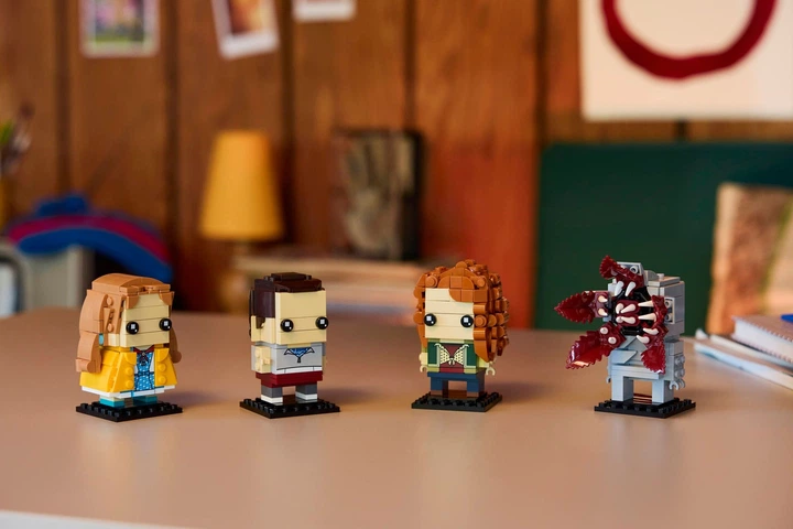 Конструктор LEGO Brickheadz Stranger Things Фігурки Одинадцятої, Макс, Демогоргона й Холлі 584 деталі (40879) - зображення 5