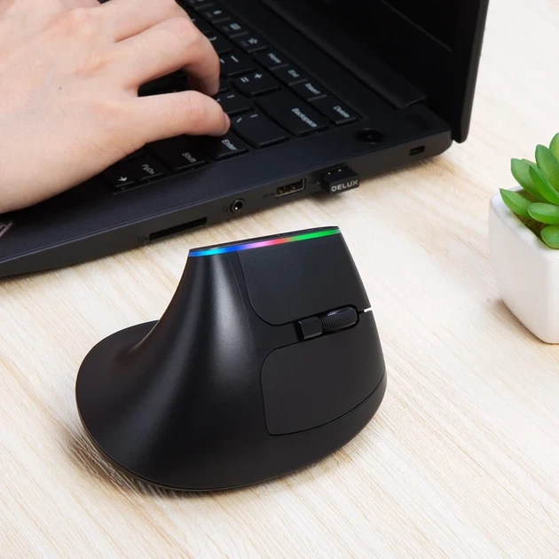 Вертикальная беспроводная мышь Delux M618C RGB, эргономичная, 6 кнопок, 1000–1600 DPI, USB, чёрная - изображение 6