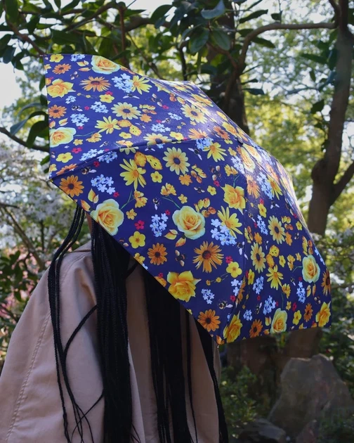 Жіноча міні парасолька Fulton L501 Tiny-2 Bumble Bee Floral (Квіти та джмелі) - Фото 3 Жіноча міні парасолька Fulton L501 Tiny-2 Bumble Bee Floral (Квіти та джмелі) - изображение 3
