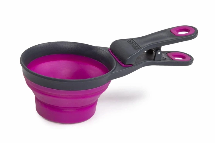 Стакан мерный складной на клипсе Dexas Petware Collapsible KlipScoop 240 мл пурпурный в упаковке (PW6604322405) - Фото 6 Стакан мерный складной на клипсе Dexas Petware Collapsible KlipScoop 240 мл пурпурный в упаковке (PW6604322405) - изображение 6