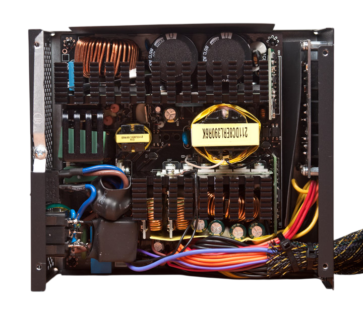 Блок питания Raidmax Cobra 1200W 80+ Gold (RX-1200AE-B) Б/У - изображение 4