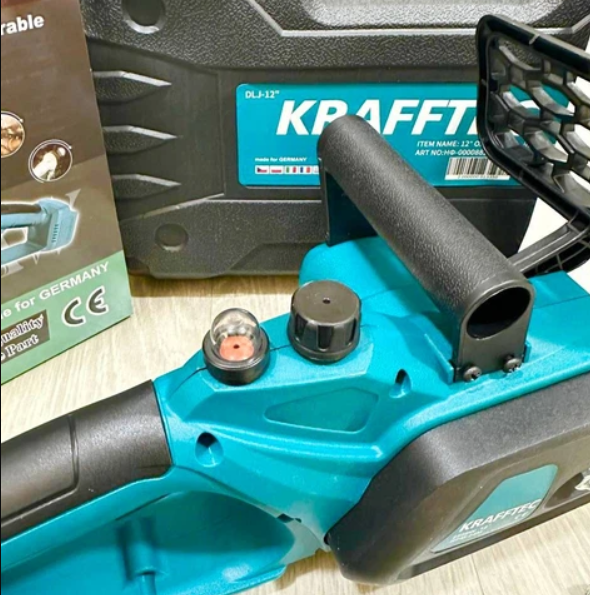Акумуляторна пила 12 дюймів Krafftec [52V 6Ah / 2500 Вт / 2 акумулятори] з автоматичним мастилом - зображення 5