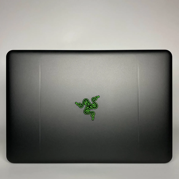 Ігровий ноутбук Razer Blade RZ09-0195 / 14" (1920x1080) IPS / Intel Core i7-6700HQ (4 (8) ядра по 2,6 - 3,5 ГГц) / 16 ГБ DDR4 / 1000 ГБ SSD / nVidia GeForce GTX 1060, 6 ГБ GDDR5, 192-біт / WebCam / HDMI б/в - Фото 8 Ігровий ноутбук Razer Blade RZ09-0195 / 14" (1920x1080) IPS / Intel Core i7-6700HQ (4 (8) ядра по 2,6 - 3,5 ГГц) / 16 ГБ DDR4 / 1000 ГБ SSD / nVidia GeForce GTX 1060, 6 ГБ GDDR5, 192-біт / WebCam / HDMI б/в - зображення 8