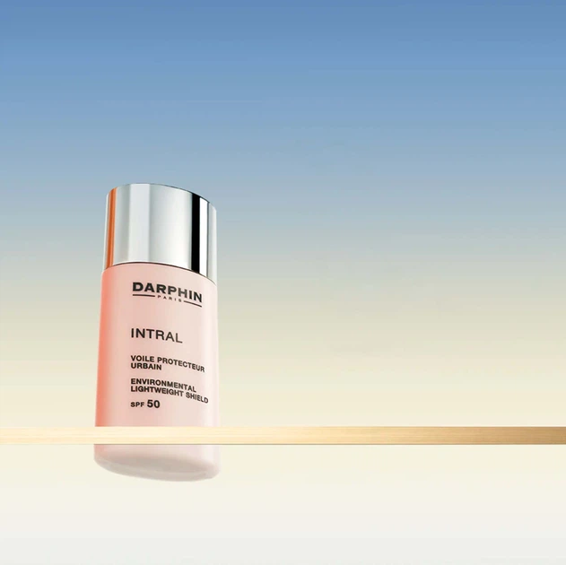Krem-fluid do twarzy z filtrem Spf Darphin Intral Environmental Lightweight Shield Spf 50 30 ml (882381078744) - obraz 4