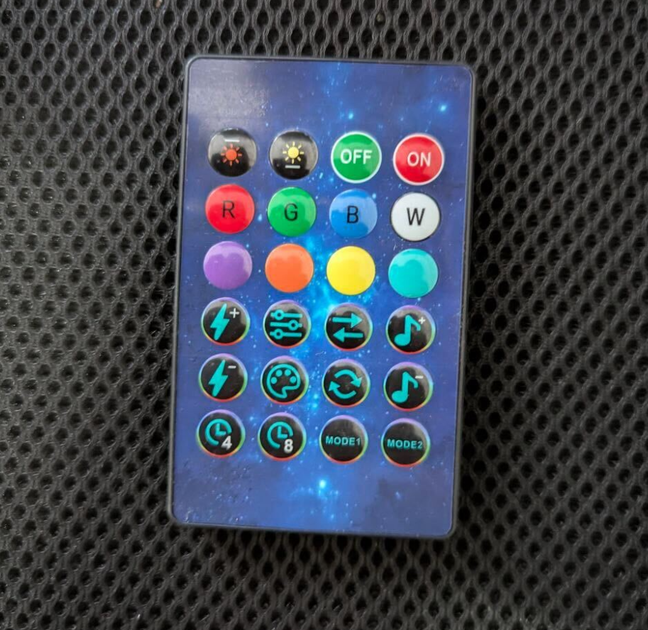 USB RGB гірлянда IdealLed з блютуз та пультом 10 метрів - Фото 4 USB RGB гірлянда IdealLed з блютуз та пультом 10 метрів - зображення 4