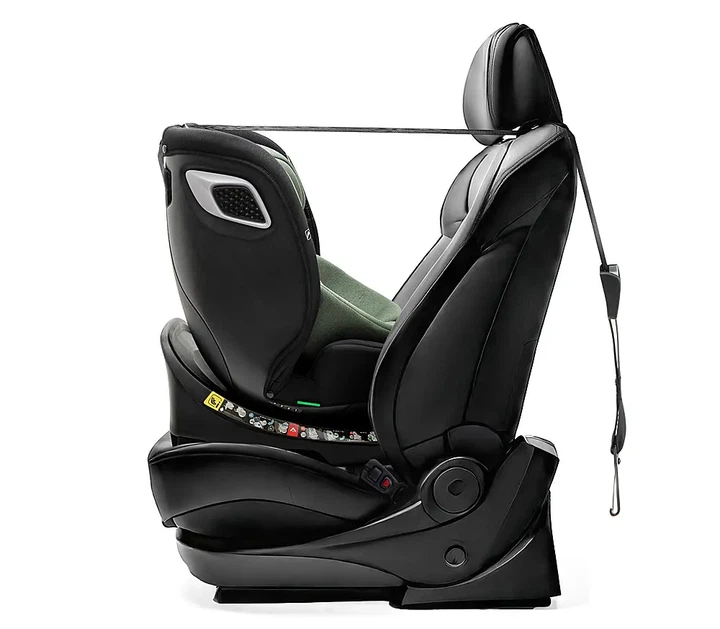 Автокрісло Bair Oreo 360 i-size Iso-fix BO-05 black-green - Фото 2 Автокрісло Bair Oreo 360 i-size Iso-fix BO-05 black-green - зображення 2
