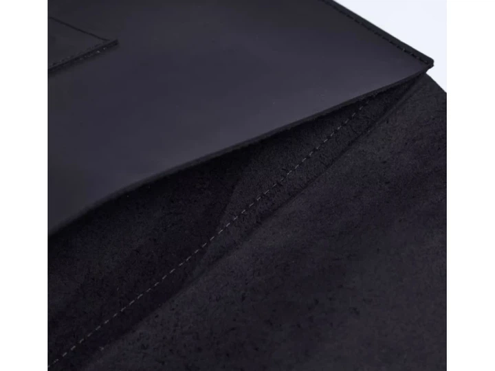 Чохол для ноутбука InCarne Line MacBook Pro 14 2021-2025 (Вінтажний) Чорний (line-black-vintage-pro-14) - Фото 4 Чохол для ноутбука InCarne Line MacBook Pro 14 2021-2025 (Вінтажний) Чорний (line-black-vintage-pro-14) - зображення 4