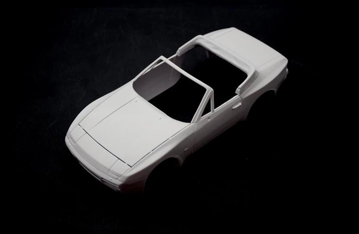 Збірна модель 1:24 автомобіль Porsche 944S Cabrio Italeri 3646 - зображення 5