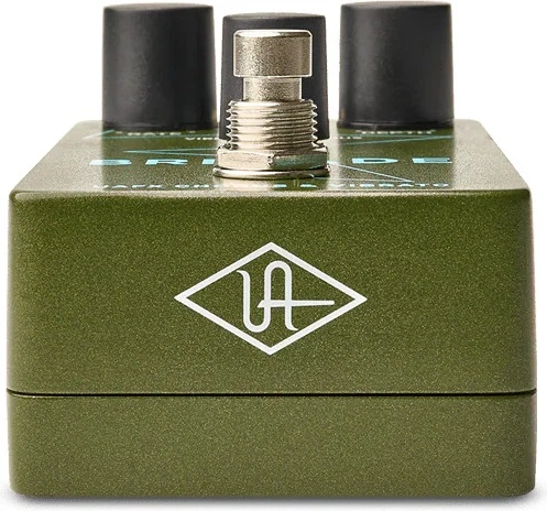 Педаль ефектів Universal Audio UAFX Brigade Chorus & Vibrato (819937003899) - зображення 2