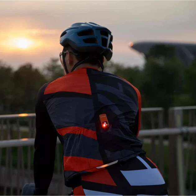 Ліхтар Olight Oclip Pro Orange - зображення 9