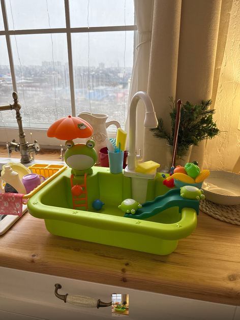 Детская игровая мойка с водой • Кухонный игровой набор с краном и циркуляцией воды • Развивающая игрушка для детей - Фото 5 Детская игровая мойка с водой • Кухонный игровой набор с краном и циркуляцией воды • Развивающая игрушка для детей - изображение 5