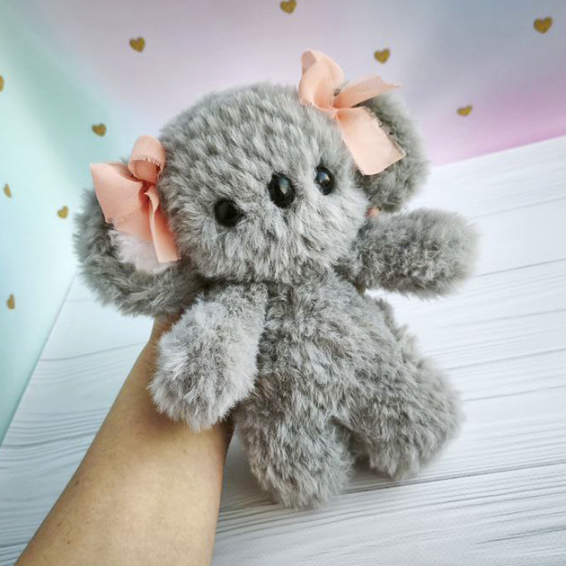Вязаная мягкая игрушка Коала 18 см — ручная работа из меховой пряжи - Фото 4 Вязаная мягкая игрушка Коала 18 см — ручная работа из меховой пряжи - изображение 4