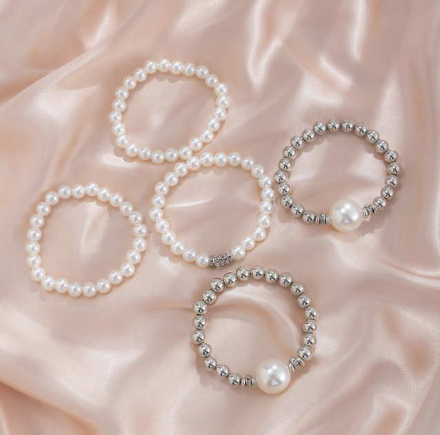 Багатошаровий браслет на руку, білий із сріблом, 5 шарів, 18 см Fashion Jewelry (II) 34007 - Фото 2 Багатошаровий браслет на руку, білий із сріблом, 5 шарів, 18 см Fashion Jewelry (II) 34007 - зображення 2