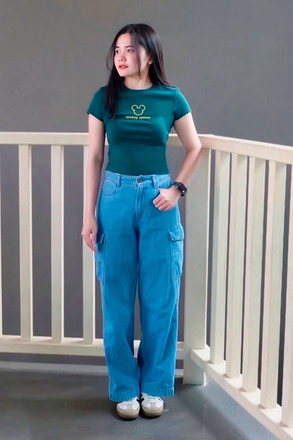 Брюки карго Uniqlo 44(M) Блакитний джинс (126372) - зображення 4