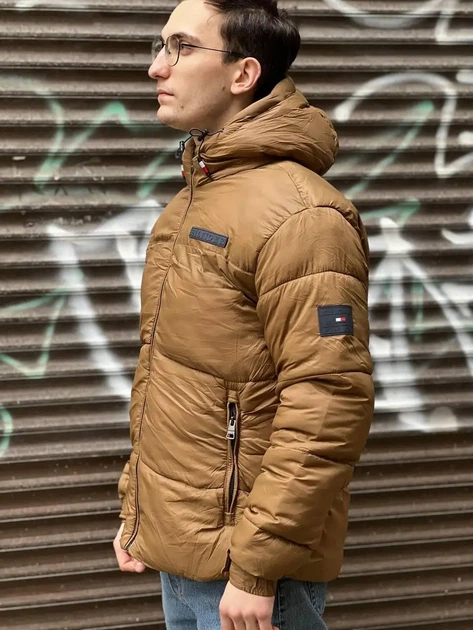 Чоловіча зимова куртка Tommy Hilfiger тепла з капішоном Розмір M коричневого кольору - изображение 4