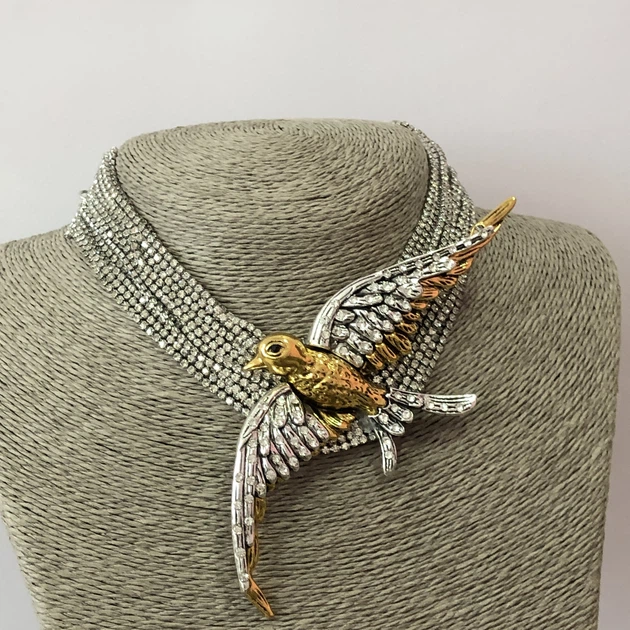 Вечірнє кольє-чокер Ластівка зі стразами та птахом Honey Fashion Accessories білий+золотистий (12-371) - изображение 3