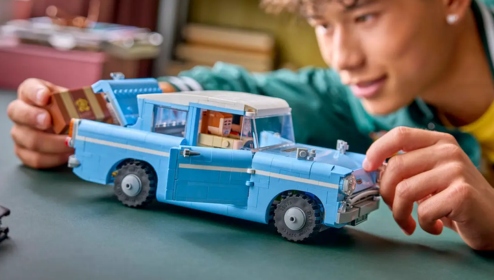 Конструктор Lego Зачарований Летючий Форд «Англія» 76470 - зображення 7