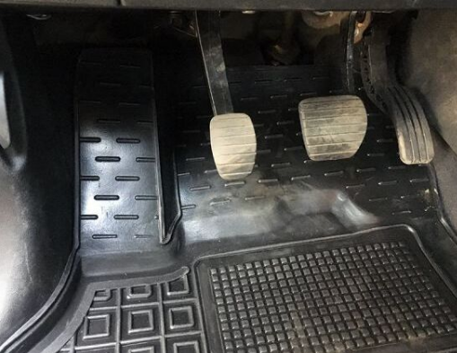 Поліуретанові килимки в салон Avto-gumm для Renault Scenic 3 2009- Рено Сценік 3 - Фото 3 Поліуретанові килимки в салон Avto-gumm для Renault Scenic 3 2009- Рено Сценік 3 - зображення 3