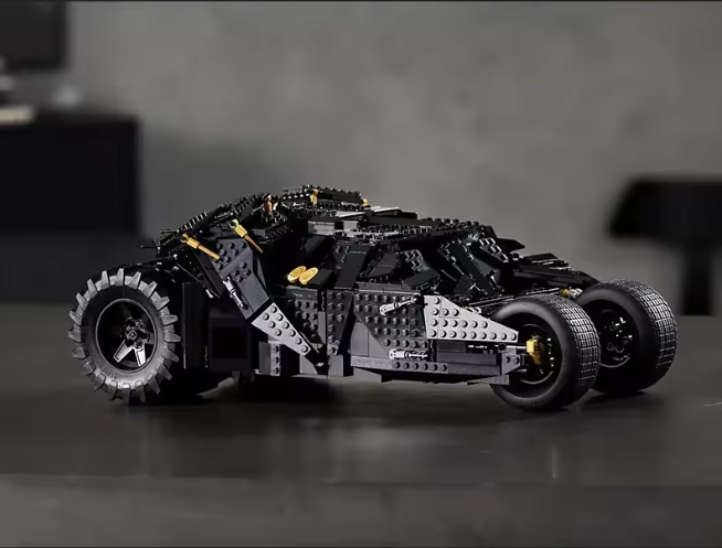 Конструктор Batman Batmobile Tumbler Бэтмобиль черный бронированный Легенда Готема - изображение 5