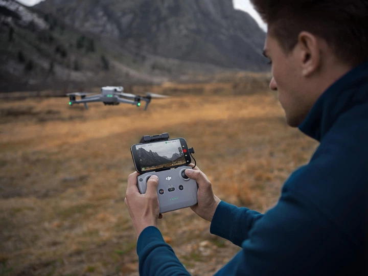 Квадрокоптер DJI Air 3 Drone with RC-N2 (CP.MA.00000691.01, CP.MA.00000691.04) - изображение 7