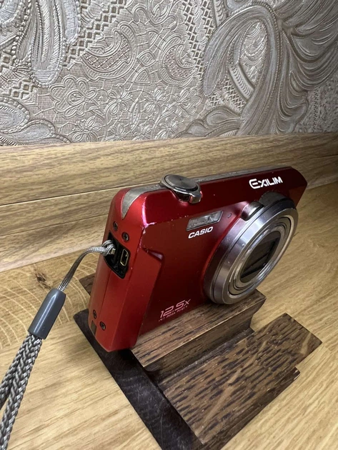 Фотоаппарат Casio Exilim EX-ZS100 Red - Б/У - Фото 5 Фотоаппарат Casio Exilim EX-ZS100 Red - Б/У - изображение 5