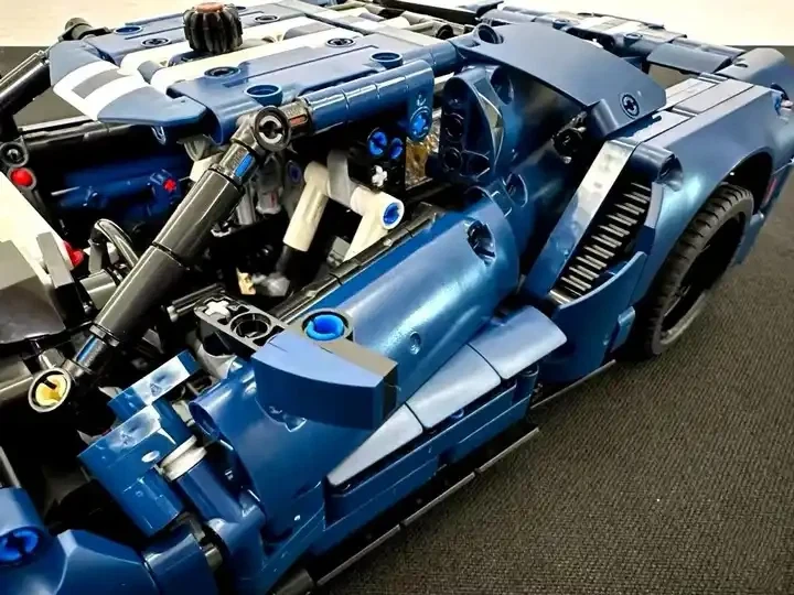 Конструктор Technic FORD GT 1466 деталей машинка гоночная ФОРД синий - Фото 8 Конструктор Technic FORD GT 1466 деталей машинка гоночная ФОРД синий - изображение 8