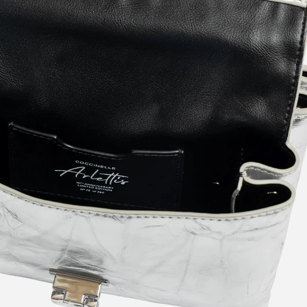 Torebka crossbody damska skórzana Coccinelle E1U3F55B701-Y69 Srebrna - obraz 4