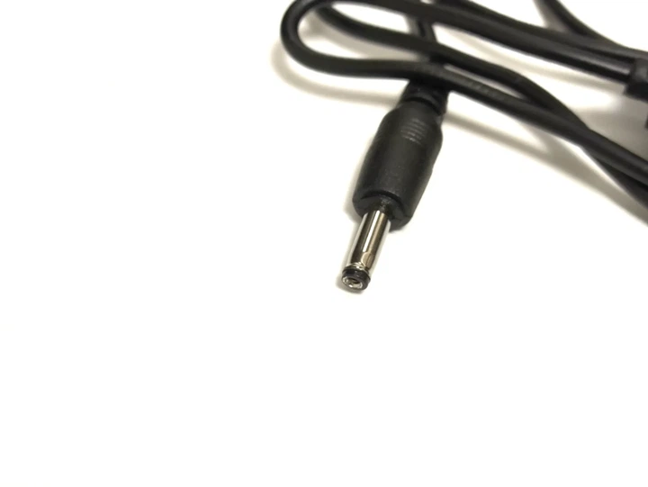 Кабель питания USB 5V To DC 3.5 x 1.35 mm 1м - изображение 2