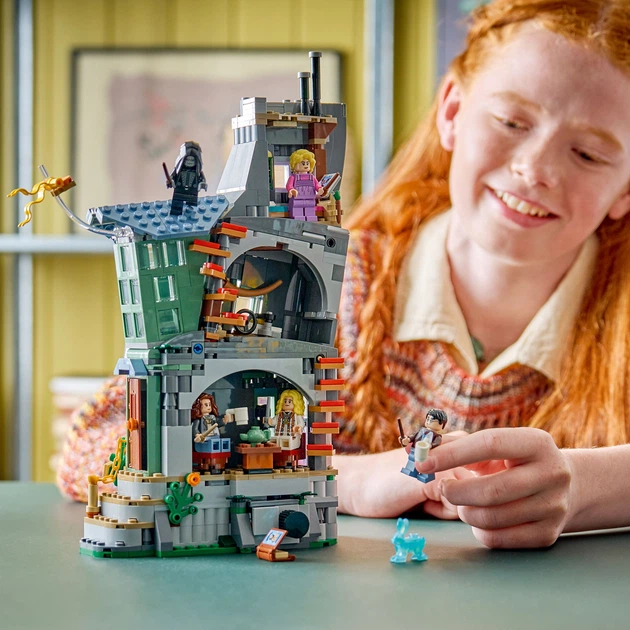 1116-03 ayさん専用 Конструктор LEGO Harry Potter Дом Луны Лавгуд 764 детали (76467