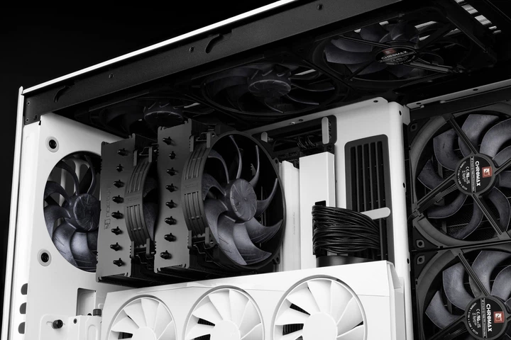 Кулер для корпусу Noctua NF-A14x25r G2 PWM CHROMAX. Black - Фото 7 Кулер для корпусу Noctua NF-A14x25r G2 PWM CHROMAX. Black - зображення 7