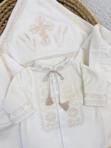 Крестильный набор-унисекс Family Tradition велюровая махра велюр с вышивкой и кружевом айвори Хлеб жизни - изображение 3