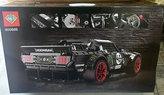 Черный конструктор Ford Mustang Hoonicorn - изображение 7