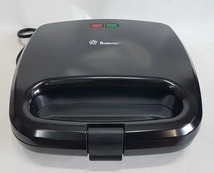 Электрическая сендвичница DOMOTEC 750W с антипригарным покрытием Черная - изображение 8
