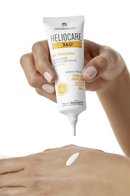Солнцезащитный крем-эмульсия CANTABRIA LABS SPF50+ HELIOCARE 360º AK Emulsion 50 мл - Фото 2 Солнцезащитный крем-эмульсия CANTABRIA LABS SPF50+ HELIOCARE 360º AK Emulsion 50 мл - изображение 2