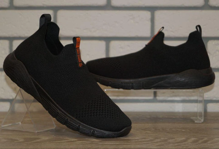 Кроссовки подростковые текстильные Swin shoes 096-4 36 (23 см) черные - Фото 2 Кроссовки подростковые текстильные Swin shoes 096-4 36 (23 см) черные - изображение 2