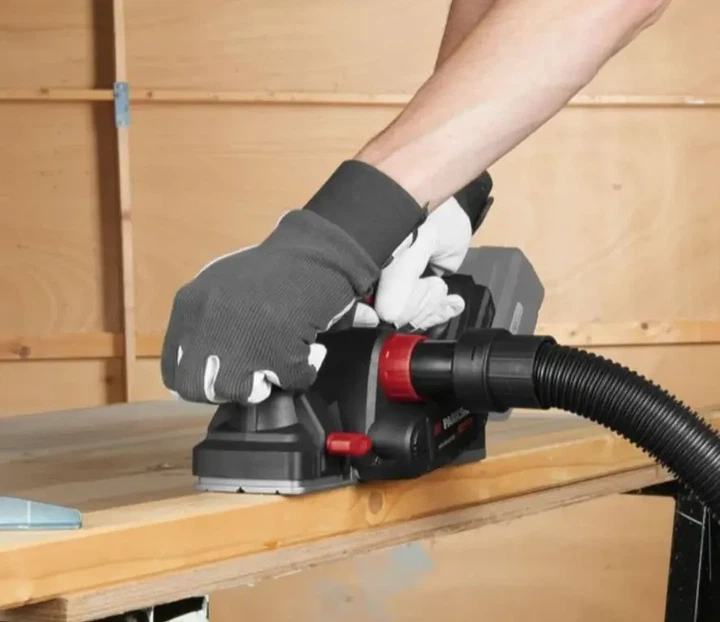 Аккумуляторный рубанок с бесщеточным двигателем PARKSIDE PERFORMANCE PPHA 20-Li B2 в кейсе - изображение 4