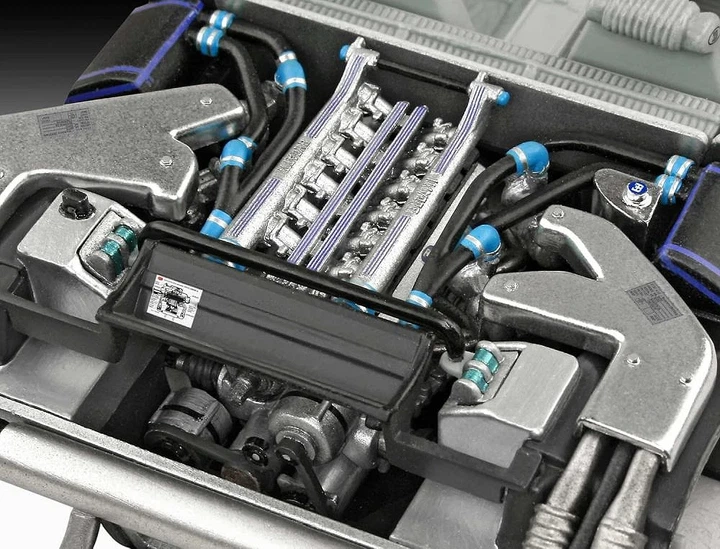 Модель до склеювання Revell REV-07353 Bugatti EB110 Масштаб 1:24 148 деталей (4009803073538) - зображення 5