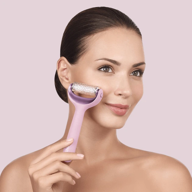Электронный роллер для лица и тела с микроиглами GESKE MicroNeedle Face&Body Roller 8в1 розовый - изображение 2