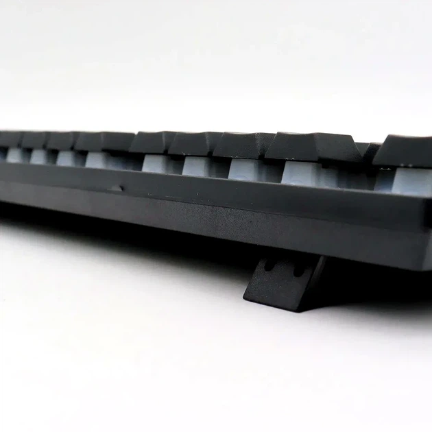 Ігрова клавіатура з RGB підсвічуванням USB провідна універсальна модель KR 6300 чорна - зображення 8