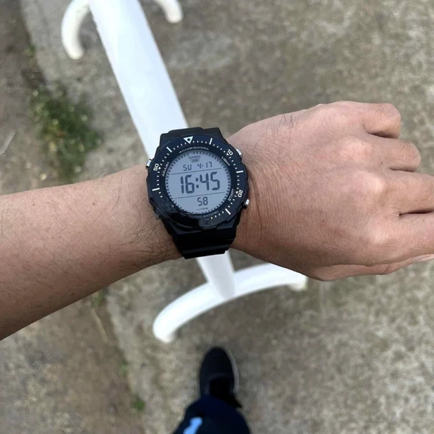 Наручний годинник CASIO AE-1700H-1AVEF - изображение 4