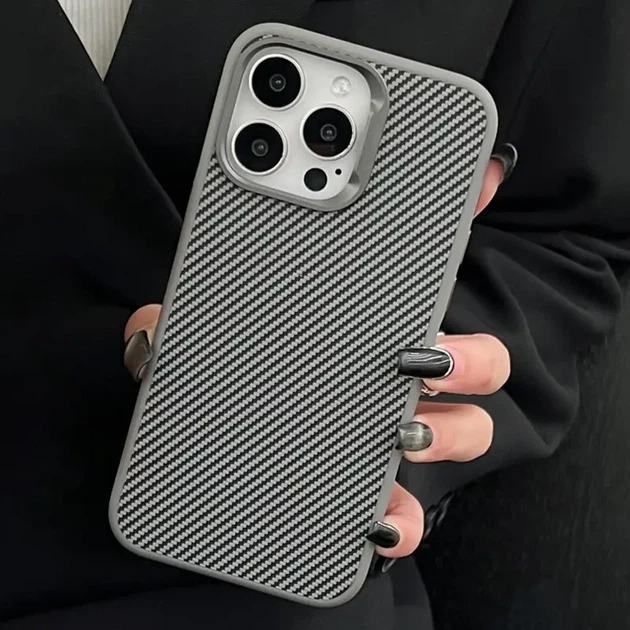 Чохол KEVLAR MagSafe протиударний для iPhone 17 сірий - Фото 3 Чохол KEVLAR MagSafe протиударний для iPhone 17 сірий - зображення 3