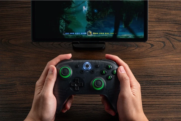Беспроводной геймпад 8BitDo Ultimate 2C Wireless Controller Transparent Black - изображение 5