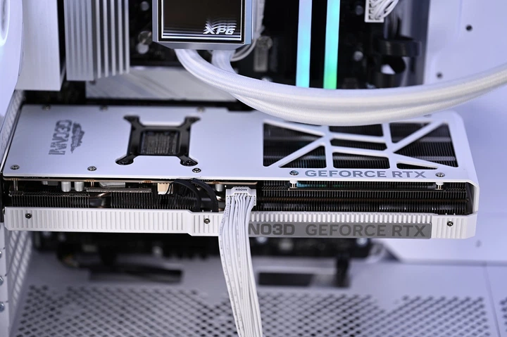 Komputer Actina SELECTION 265KF/32GB/1TB/RTX5070Ti/750W (KOMACNGIP0477) - obraz 12