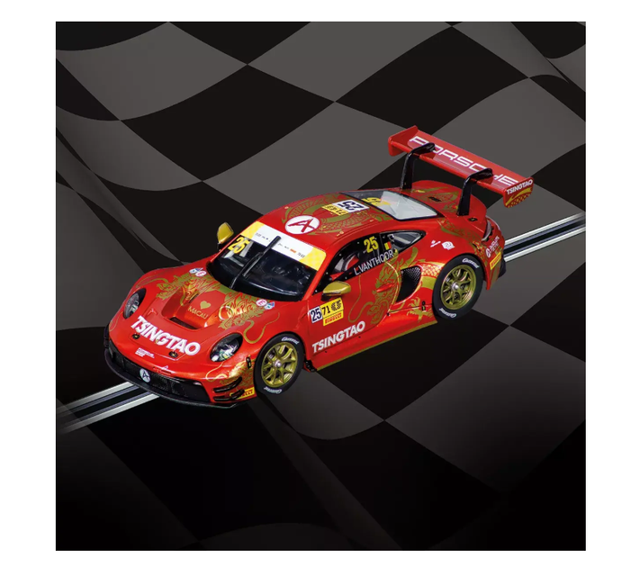 Auto Carrera Digital 132 Porsche 911 GT3 R Absolute Racing nr 25 GP Makau 2024 (4007486320659) - obraz 3